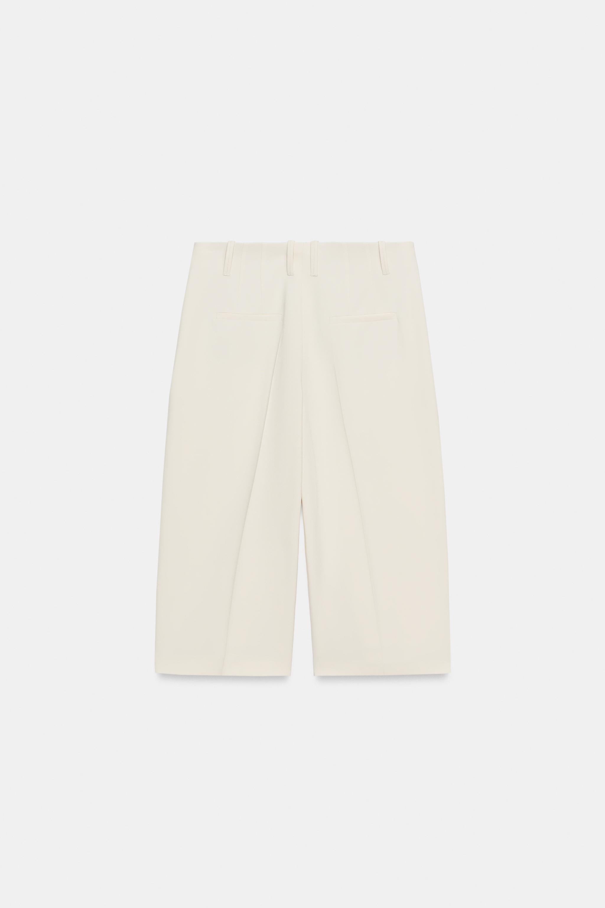 ZW COLLECTION STRAIGHT DARTED BERMUDA SHORTS